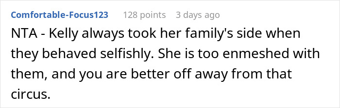 Comment discussing a canceled wedding due to in-laws' drunken behavior at rehearsal dinner.